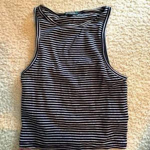 Women’s cropped tank top